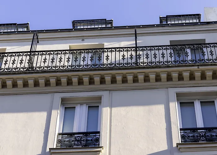 Hotel Des Carmes By Malone